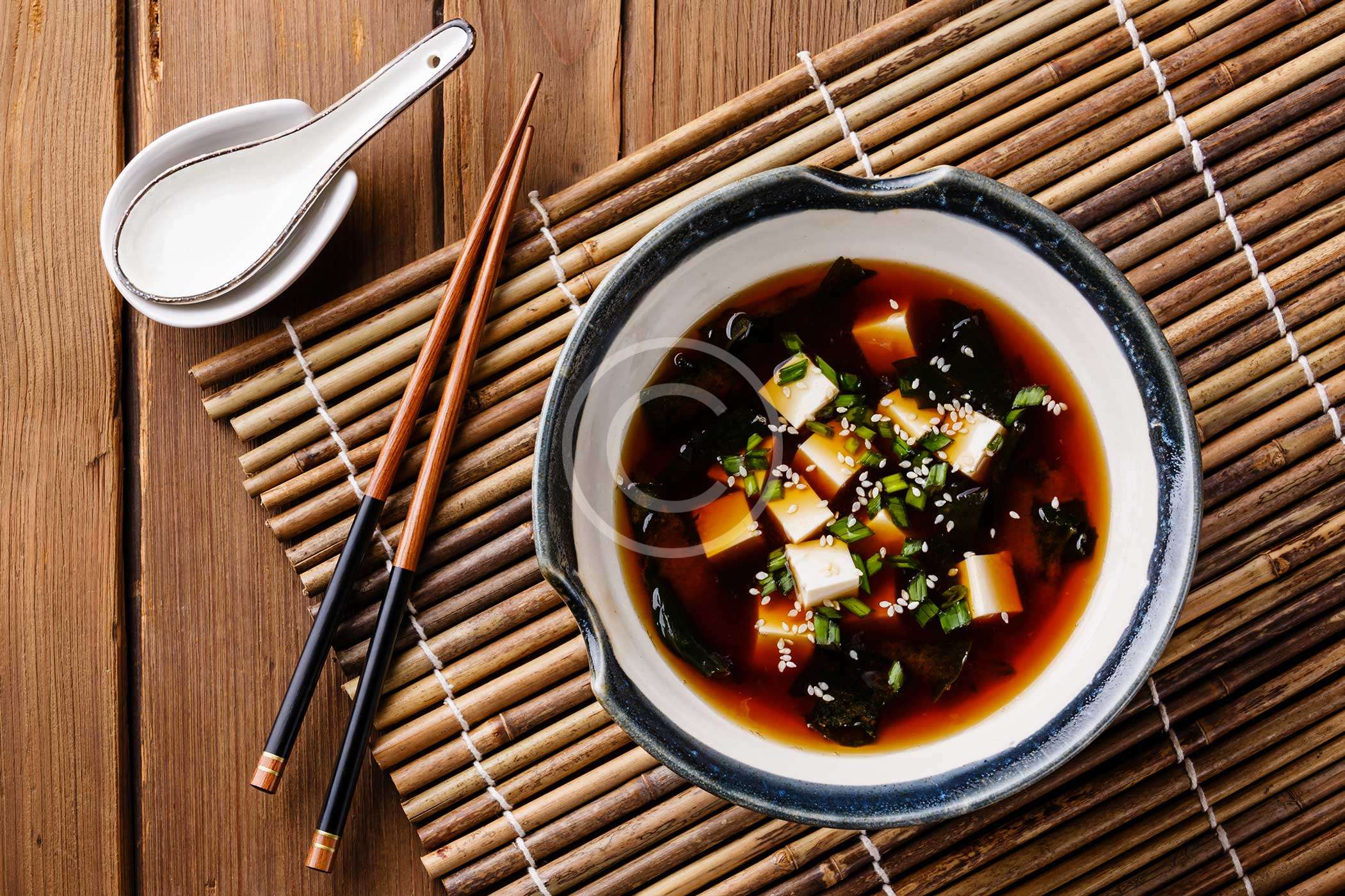 top-5-the-most-delicious-asian-soups-oshi-sushis